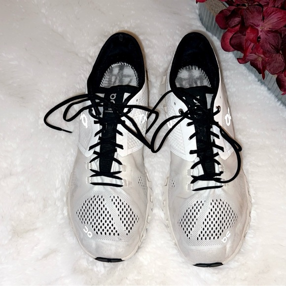 ON CLOUD Men’s X Trainers in White - Picture 4 of 10